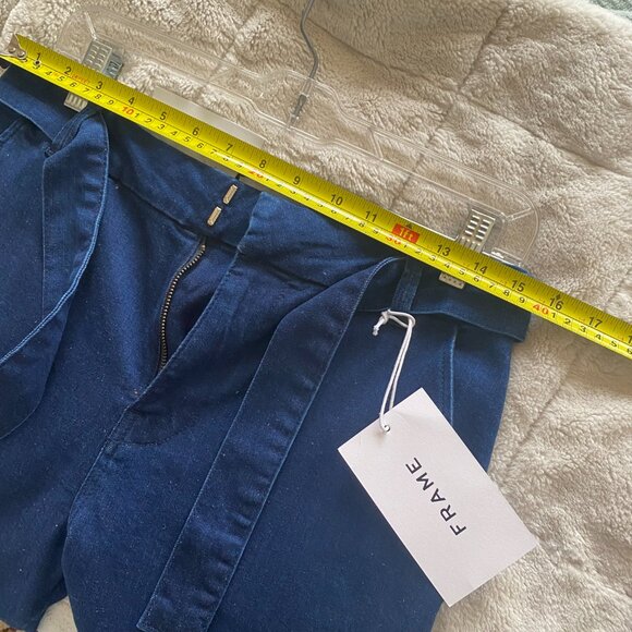 FRAME Le High Flare medium/dark wash jeans with D-ring belt - Picture 11 of 14